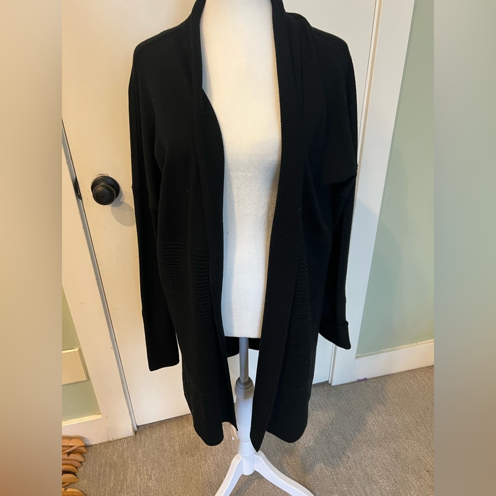 Lululemon black cardigan one size
